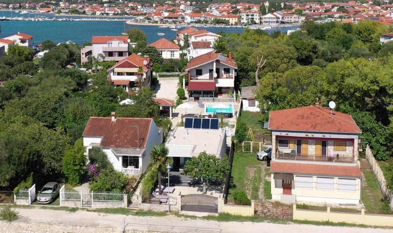 Beach House Ana Sukosan Bagian luar foto